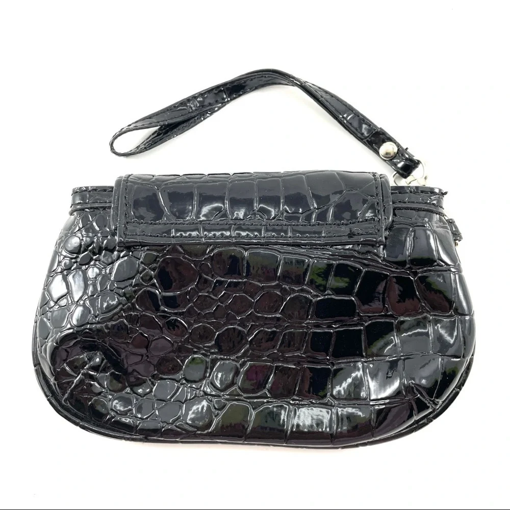 New York & Company wristlet